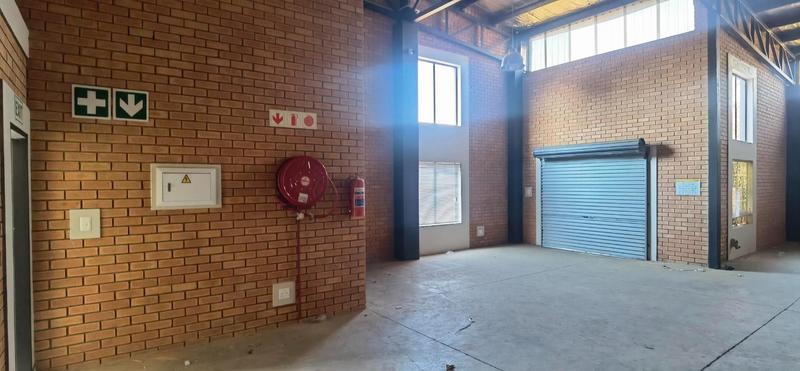To Let Commercial Property for Rent in N4 Gateway Industrial Park Gauteng