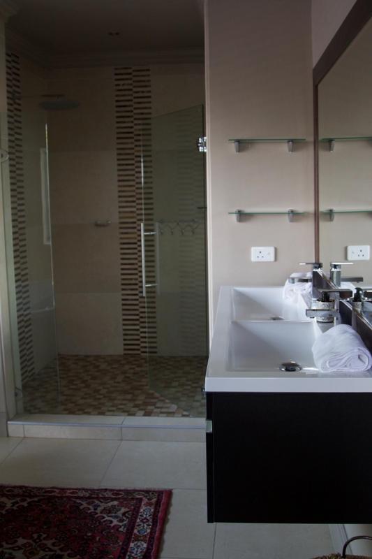 To Let 3 Bedroom Property for Rent in Bedfordview Gauteng