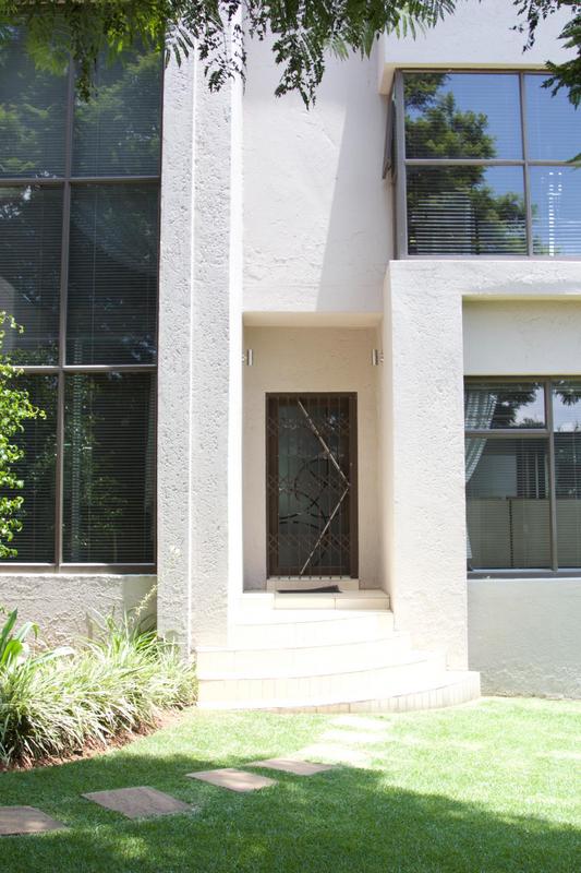 To Let 3 Bedroom Property for Rent in Bedfordview Gauteng