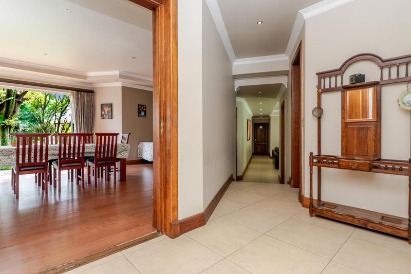 5 Bedroom Property for Sale in Bedfordview Gauteng