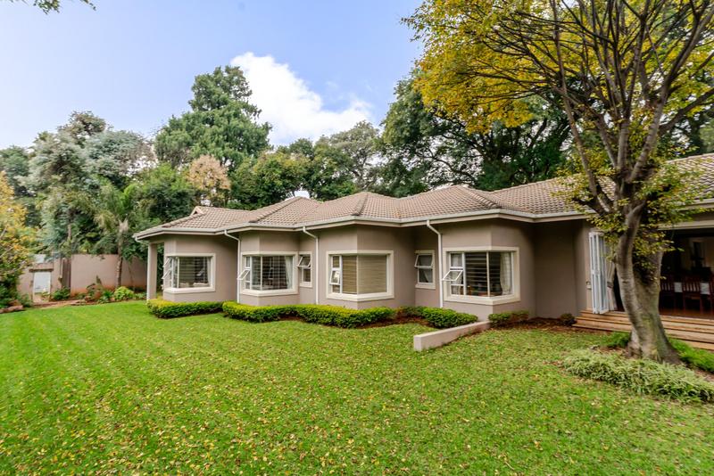 5 Bedroom Property for Sale in Bedfordview Gauteng