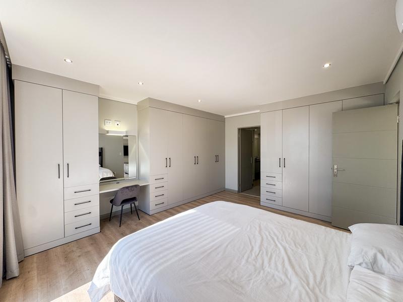 To Let 3 Bedroom Property for Rent in Midfield Estate Gauteng