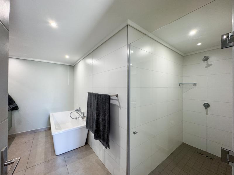 To Let 3 Bedroom Property for Rent in Midfield Estate Gauteng