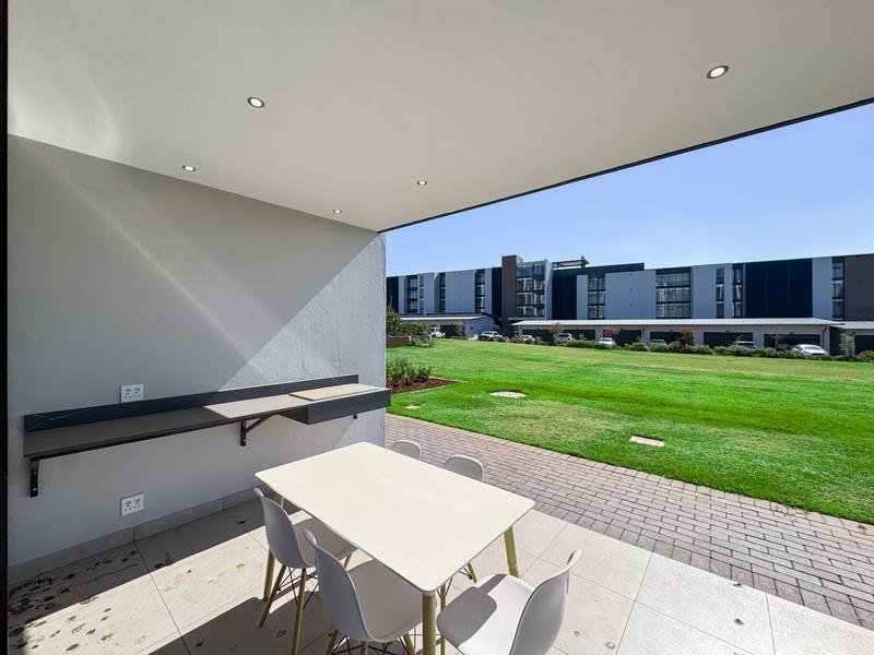 To Let 3 Bedroom Property for Rent in Midfield Estate Gauteng