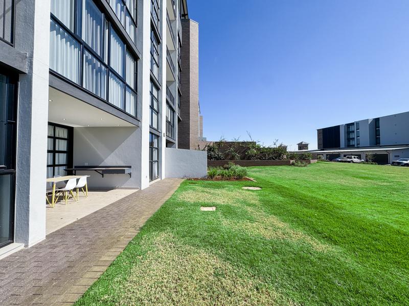 To Let 3 Bedroom Property for Rent in Midfield Estate Gauteng