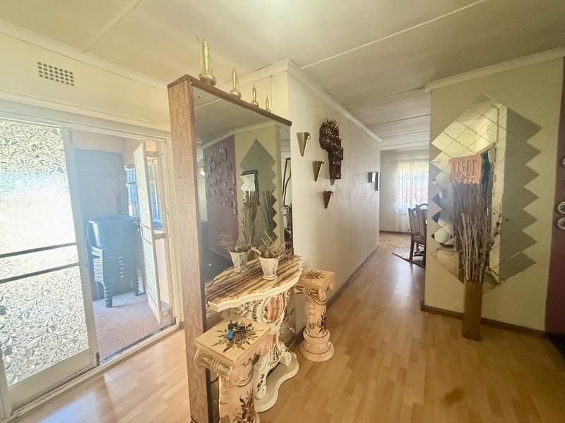 4 Bedroom Property for Sale in Vanderbijlpark CE Gauteng