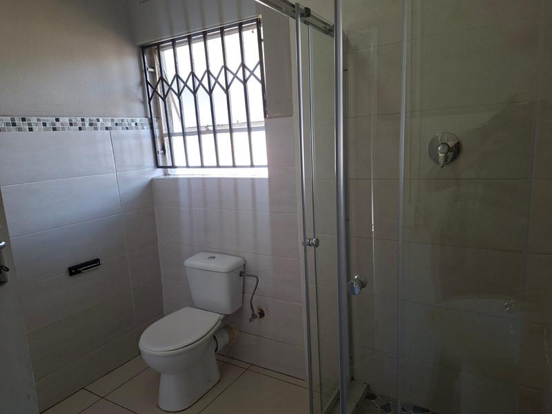 To Let 1 Bedroom Property for Rent in Birch Acres Gauteng
