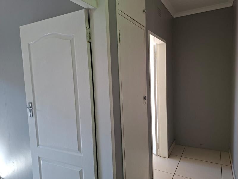 To Let 1 Bedroom Property for Rent in Birch Acres Gauteng