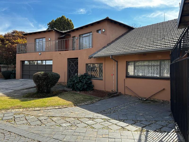 To Let 6 Bedroom Property for Rent in Birchleigh Gauteng