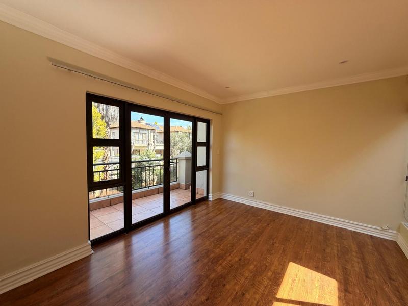To Let 4 Bedroom Property for Rent in Silver Lakes Golf Estate Gauteng