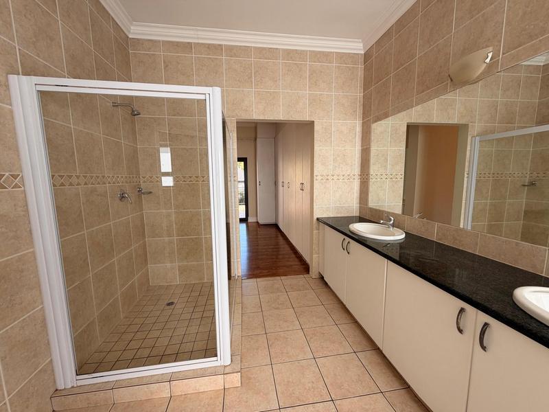 To Let 4 Bedroom Property for Rent in Silver Lakes Golf Estate Gauteng