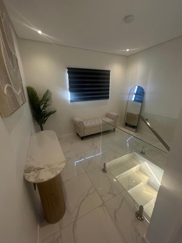 To Let 4 Bedroom Property for Rent in Petervale Gauteng