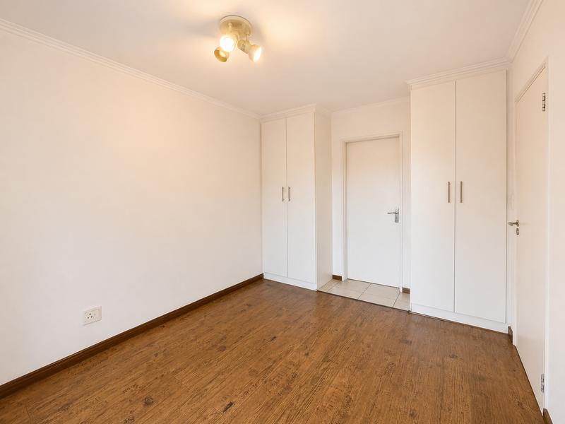 1 Bedroom Property for Sale in Rivonia Gauteng