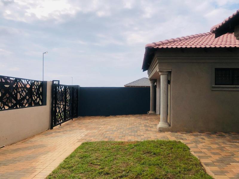 To Let 3 Bedroom Property for Rent in Dawn Park Gauteng