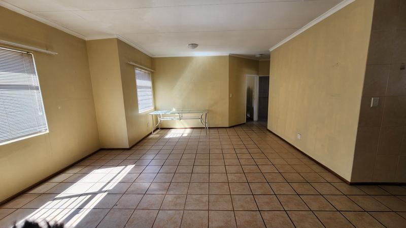 2 Bedroom Property for Sale in Annlin Gauteng
