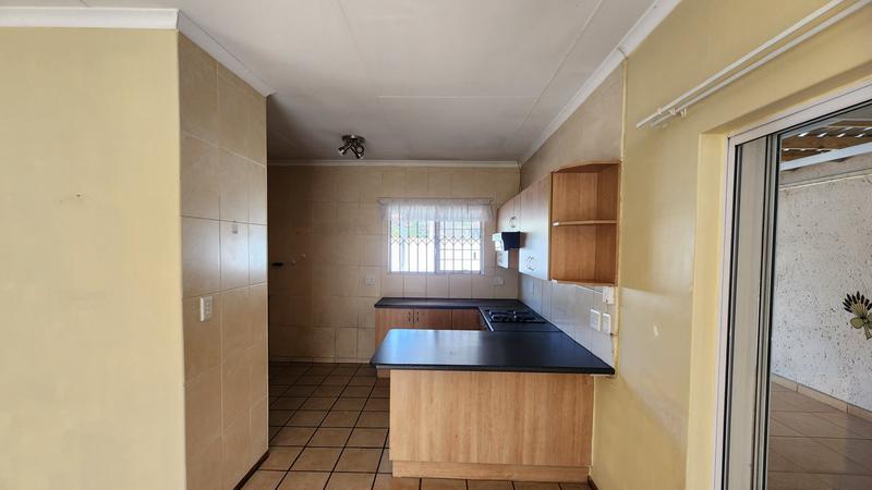 2 Bedroom Property for Sale in Annlin Gauteng