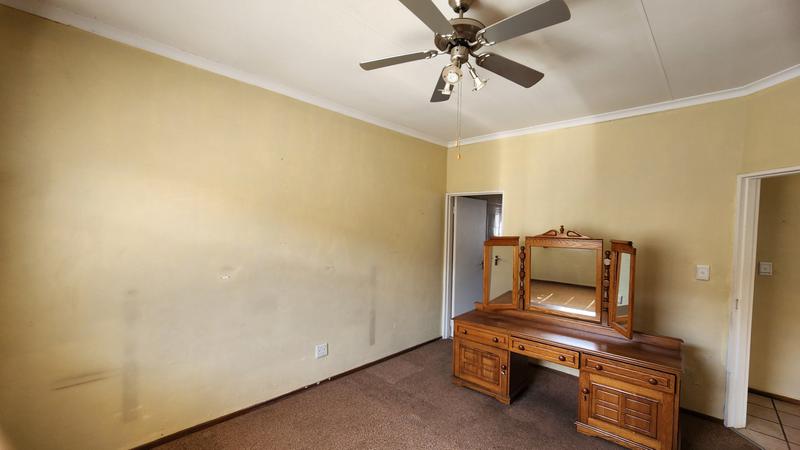2 Bedroom Property for Sale in Annlin Gauteng