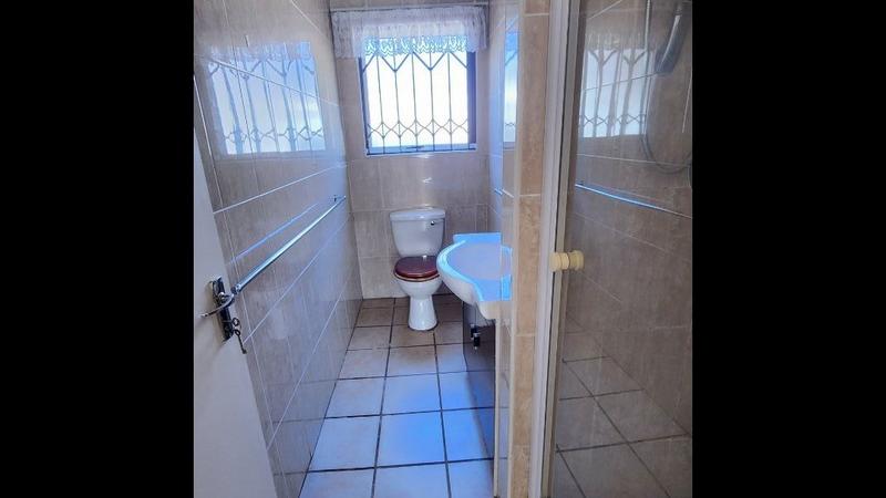 2 Bedroom Property for Sale in Annlin Gauteng