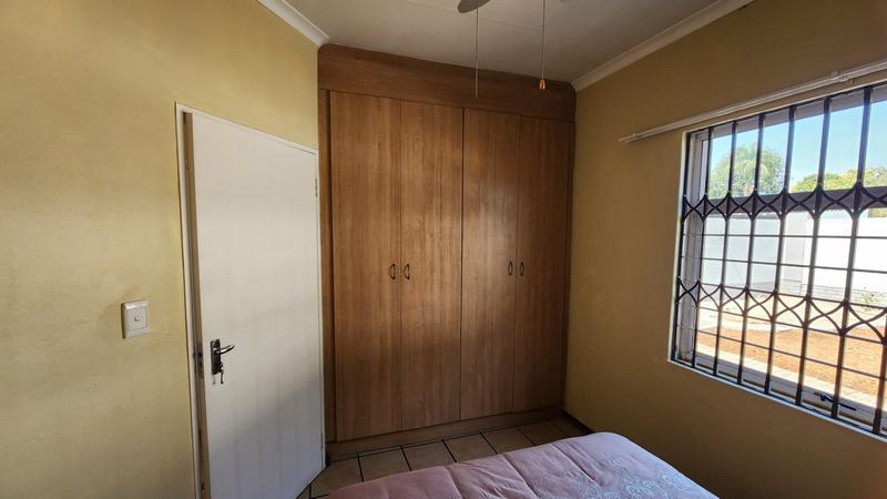 2 Bedroom Property for Sale in Annlin Gauteng