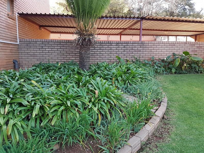 1 Bedroom Property for Sale in Wonderboom South Gauteng
