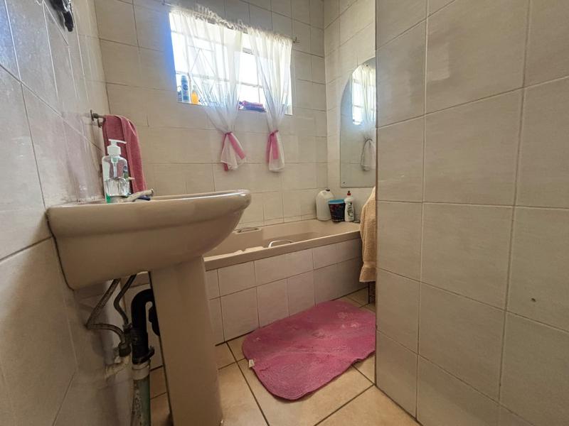 3 Bedroom Property for Sale in Delarey Gauteng
