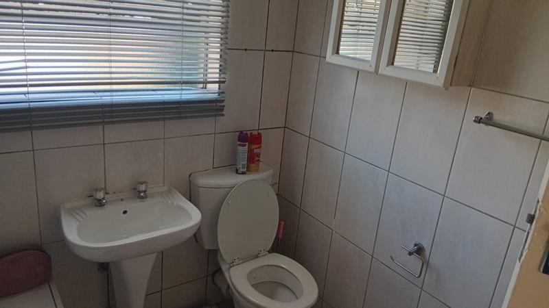 To Let 2 Bedroom Property for Rent in Impala Park Gauteng
