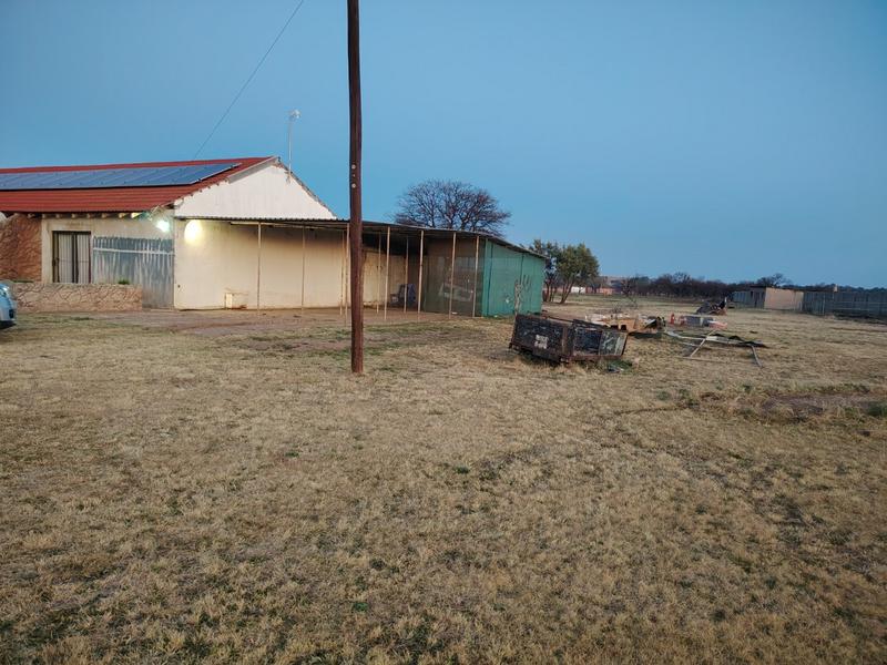3 Bedroom Property for Sale in Theoville Gauteng