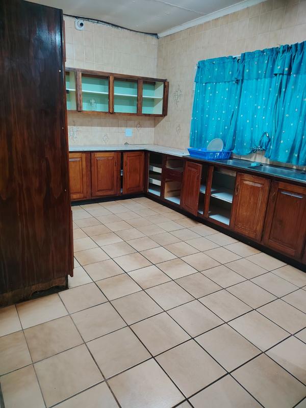 3 Bedroom Property for Sale in Theoville Gauteng