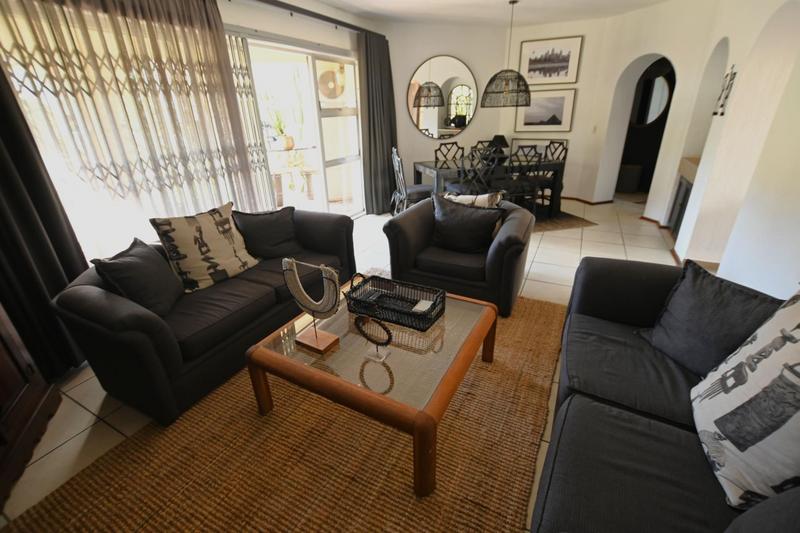 To Let 2 Bedroom Property for Rent in Bryanston Gauteng