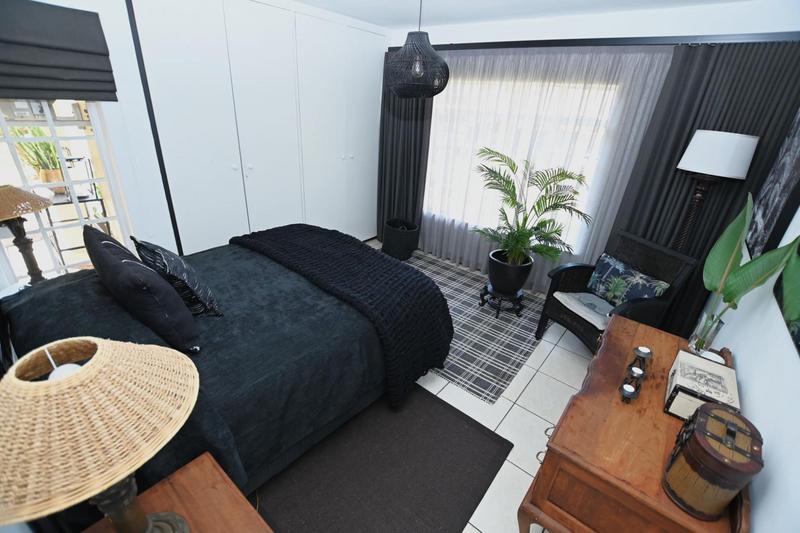 To Let 2 Bedroom Property for Rent in Bryanston Gauteng