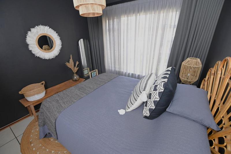 To Let 2 Bedroom Property for Rent in Bryanston Gauteng