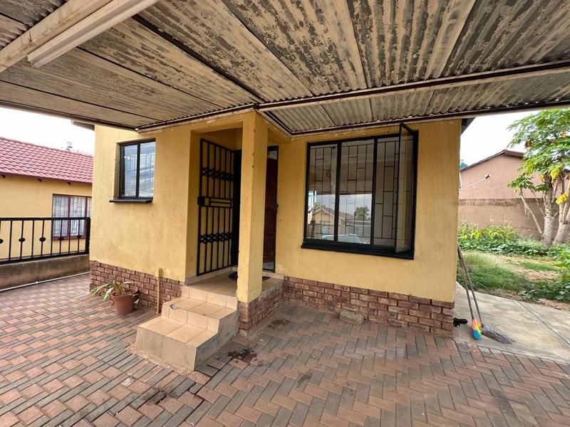 To Let 2 Bedroom Property for Rent in Soshanguve VV Gauteng