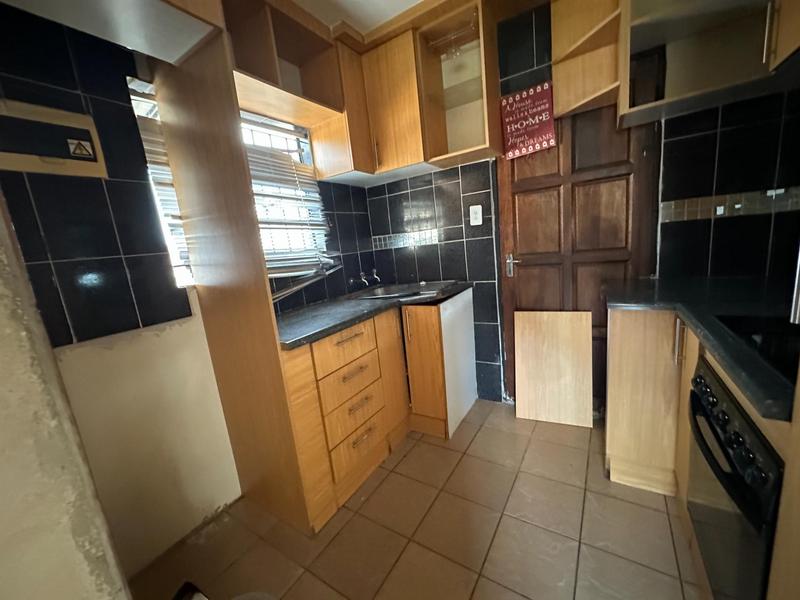 To Let 2 Bedroom Property for Rent in Soshanguve VV Gauteng
