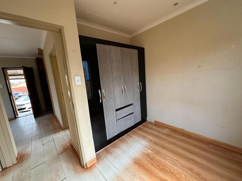 To Let 2 Bedroom Property for Rent in Soshanguve VV Gauteng