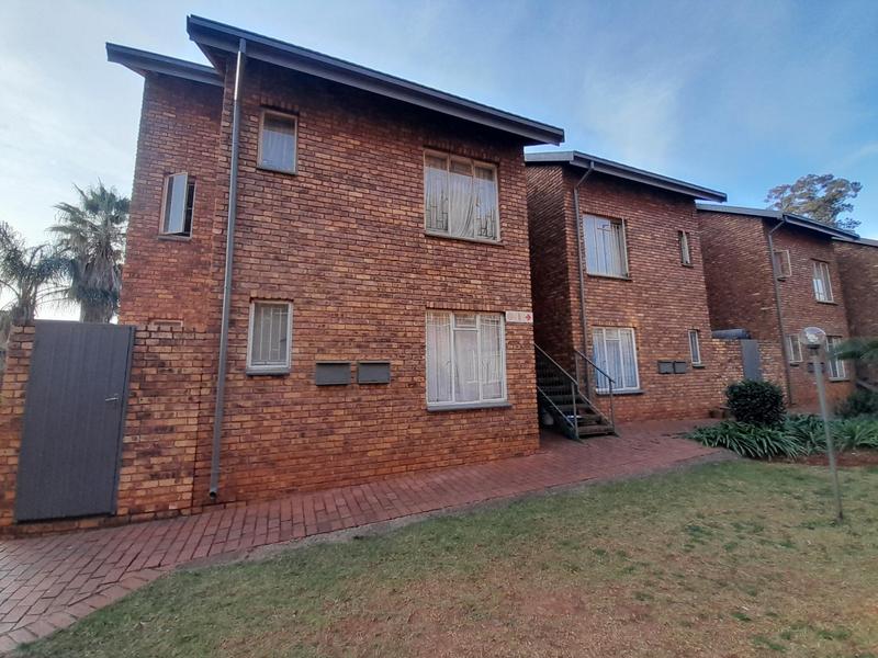 2 Bedroom Property for Sale in Clubview Gauteng