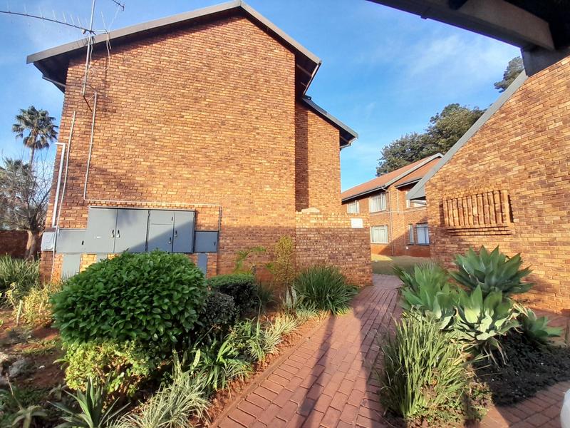 2 Bedroom Property for Sale in Clubview Gauteng