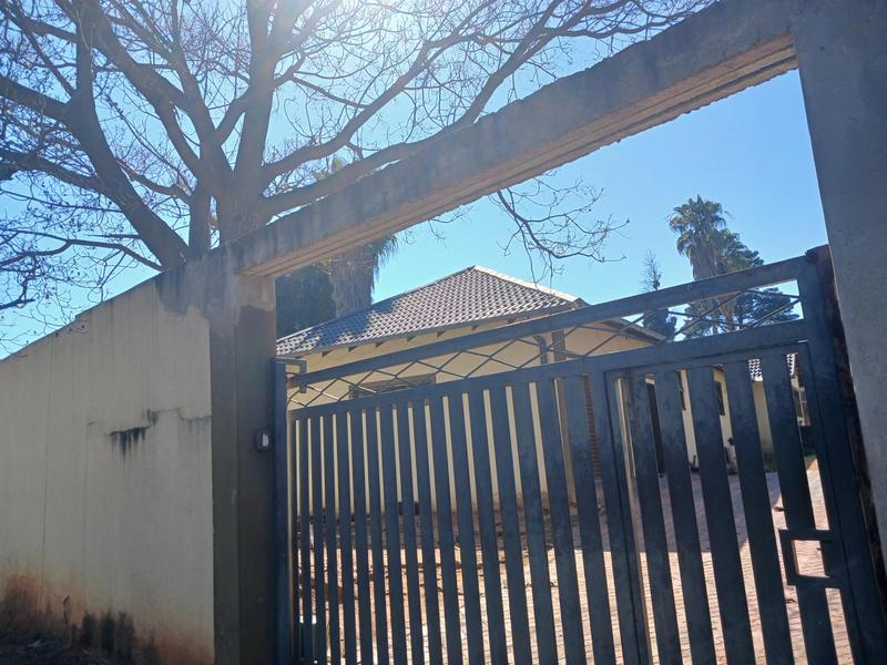3 Bedroom Property for Sale in Birch Acres Gauteng