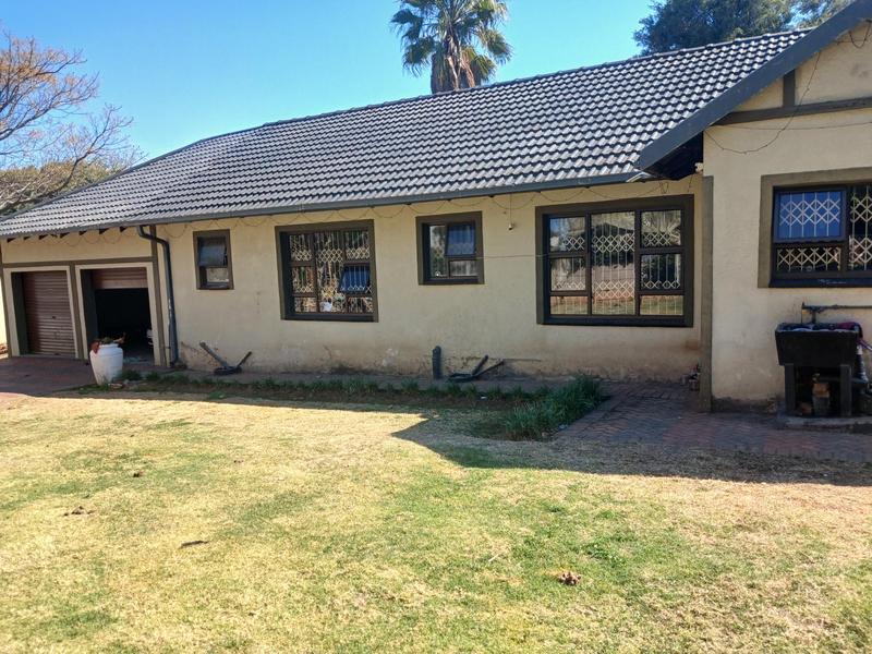 3 Bedroom Property for Sale in Birch Acres Gauteng