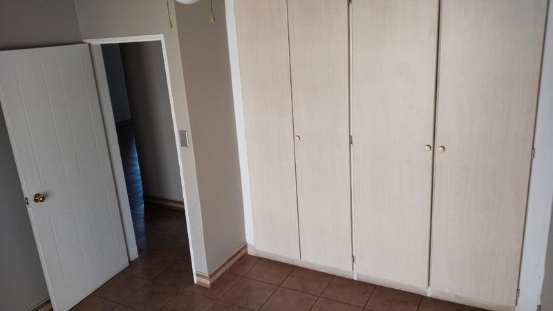 To Let 3 Bedroom Property for Rent in Eldoraigne Gauteng