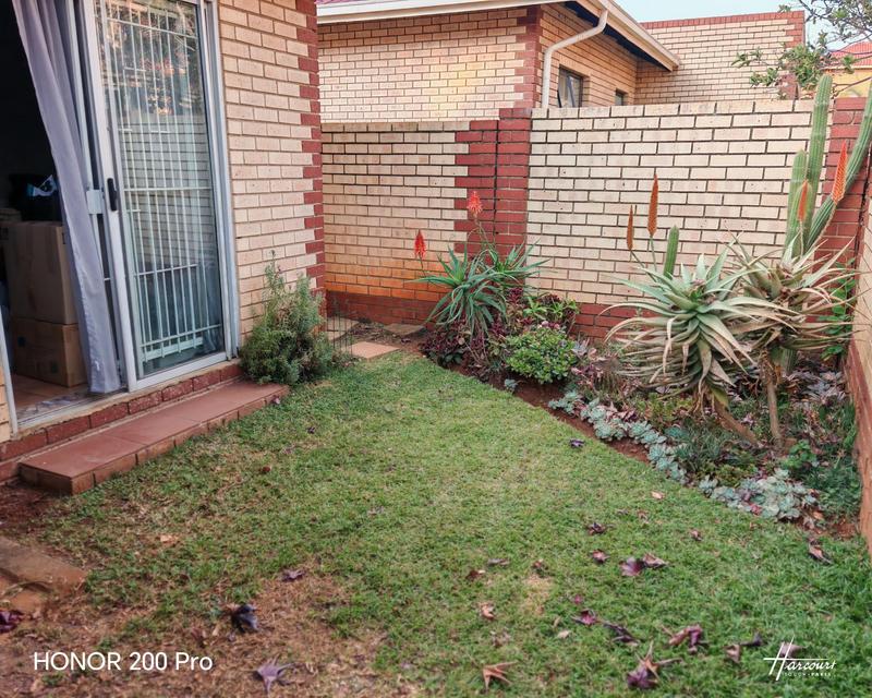 To Let 3 Bedroom Property for Rent in Eldoraigne Gauteng