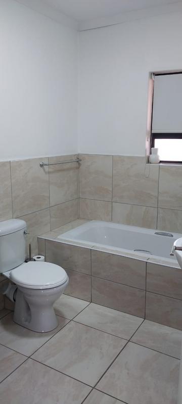 To Let 2 Bedroom Property for Rent in Pomona Gauteng
