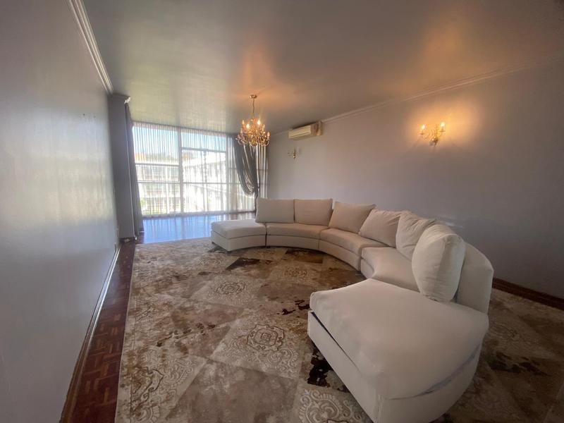 2 Bedroom Property for Sale in Dunkeld Gauteng