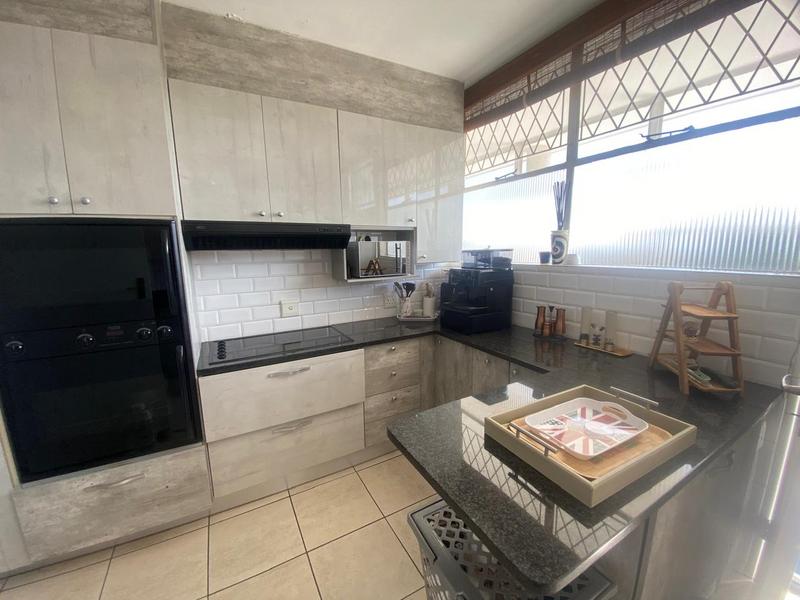 2 Bedroom Property for Sale in Dunkeld Gauteng