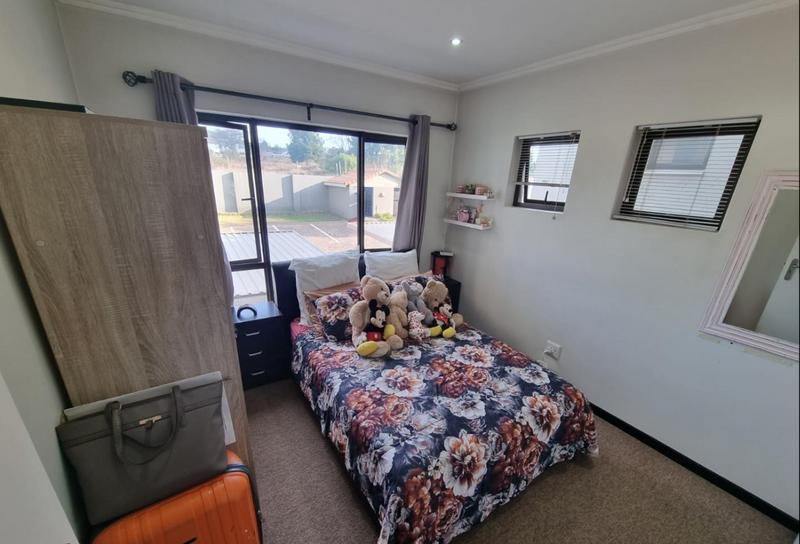 To Let 2 Bedroom Property for Rent in Lonehill Gauteng