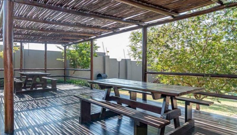 To Let 2 Bedroom Property for Rent in Lonehill Gauteng