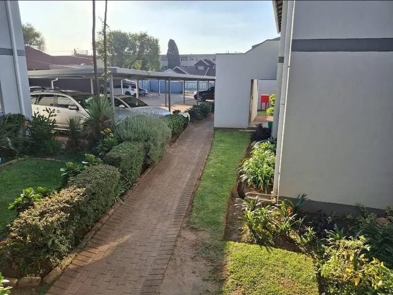 2 Bedroom Property for Sale in Southdale Gauteng