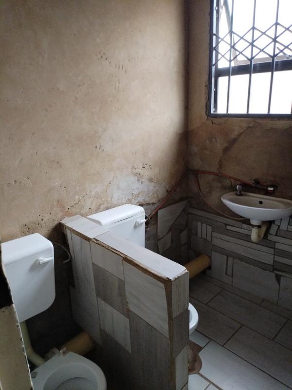 2 Bedroom Property for Sale in Rondebult Gauteng