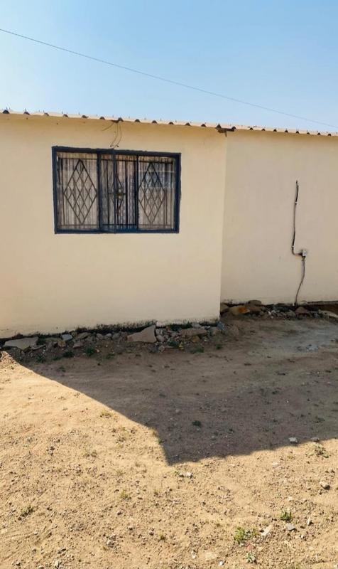2 Bedroom Property for Sale in Olievenhoutbosch Gauteng