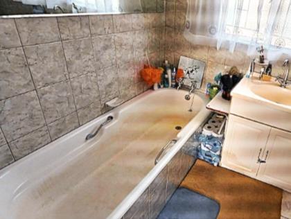 3 Bedroom Property for Sale in Rensburg Gauteng