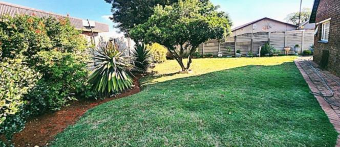 3 Bedroom Property for Sale in Rensburg Gauteng